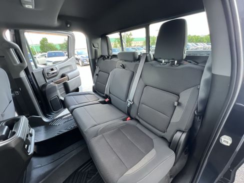 Used 2021 Chevrolet Silverado 1500 RST AWD/4WD image 38