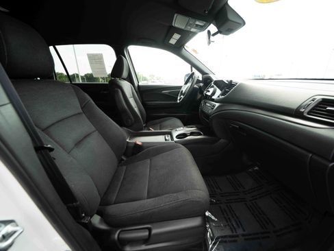 Used 2022 Honda Pilot Sport image 27