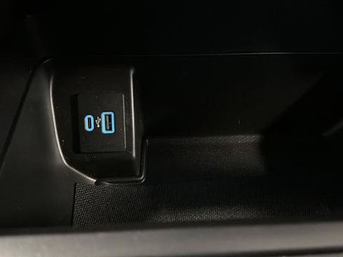 Used 2022 Ford F150 XLT w/ Equipment Group 302A High AWD/4WD image 27