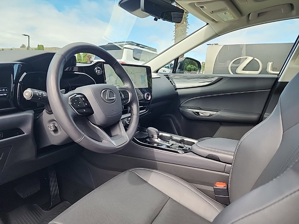 Certified 2026 Lexus NX 350h AWD w/ Accessory Package (2T) image 11