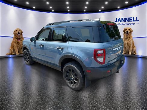 Used 2025 Ford Bronco Sport Badlands AWD/4WD image 8