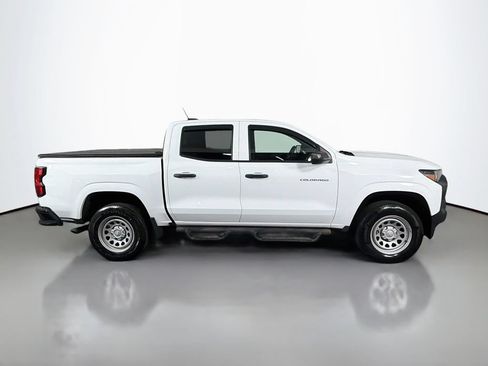 Used 2024 Chevrolet Colorado W/T w/ WT Convenience Package II RWD image 8