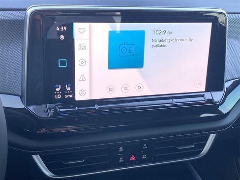 New 2026 Volkswagen Atlas Cross Sport SEL R-Line image 22