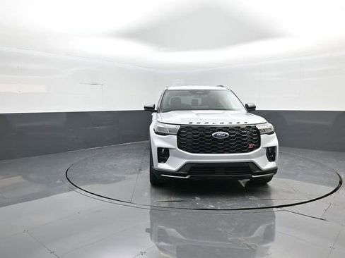 New 2026 Ford Explorer ST image 2