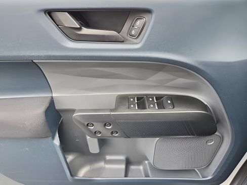 Used 2022 Ford Maverick XL FWD image 16