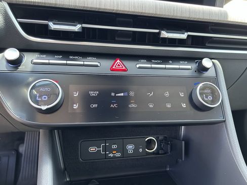 New 2026 Hyundai Sonata Limited FWD image 28