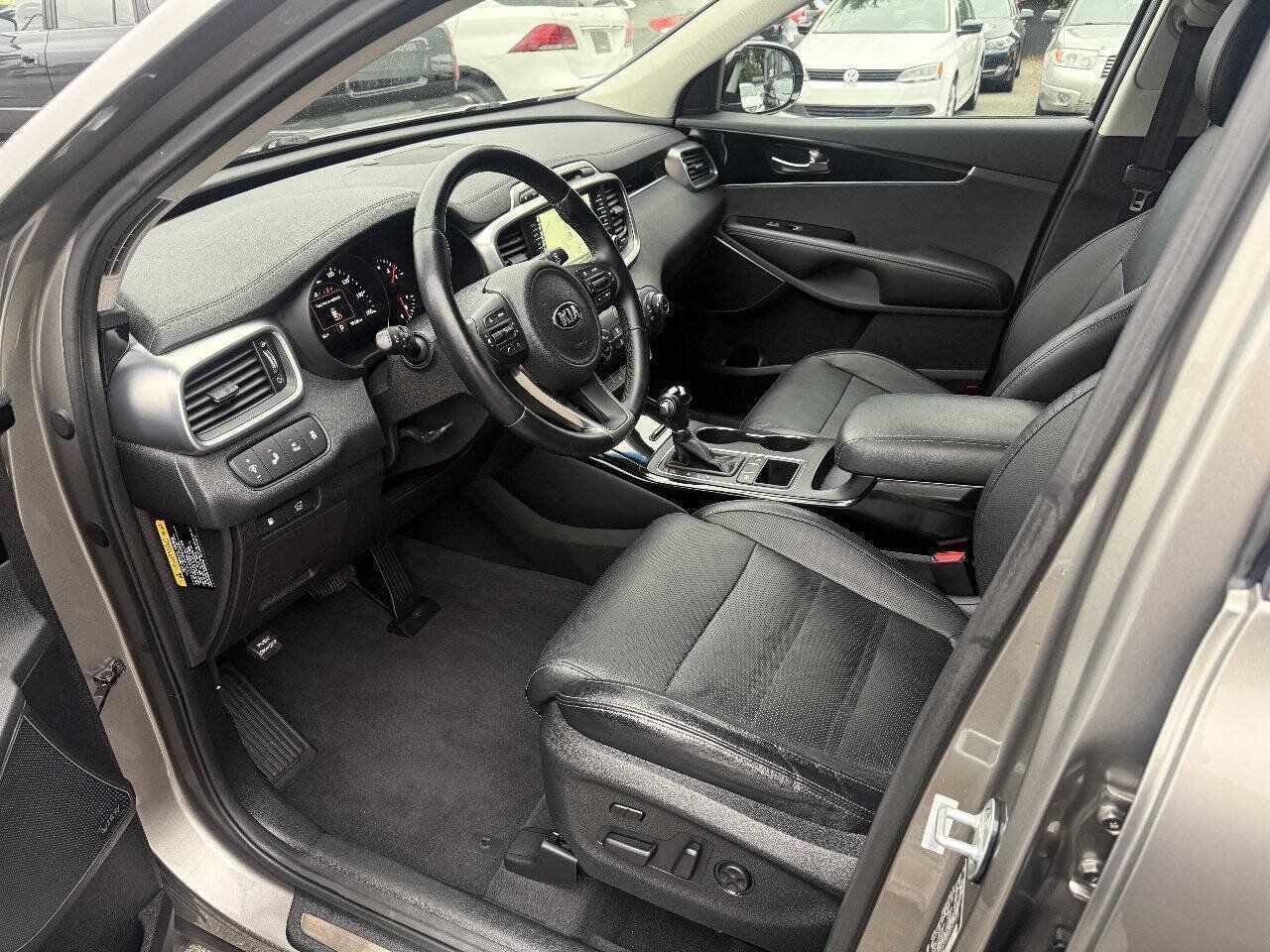 Used 2016 Kia Sorento SX FWD image 8