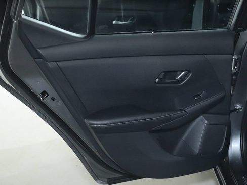 Certified 2024 Nissan Sentra SV FWD image 13