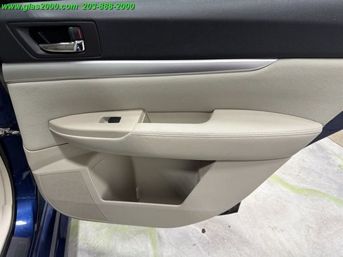 Used 2011 Subaru Legacy 2.5i image 28