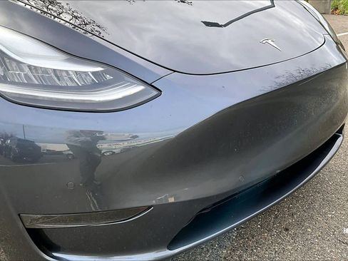 Used 2020 Tesla Model Y Long Range image 29