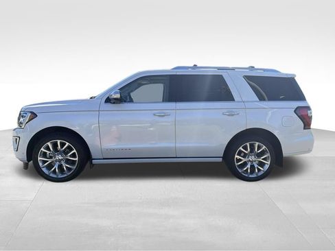 Used 2019 Ford Expedition Platinum AWD/4WD image 2
