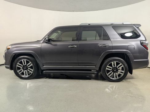 Used 2023 Toyota 4Runner Limited RWD image 4