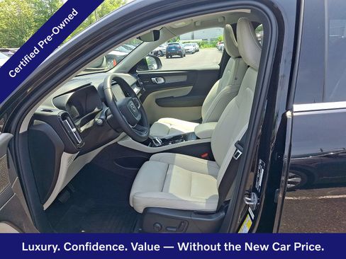Certified 2024 Volvo XC40 B5 Ultimate w/ Climate Package AWD/4WD image 14