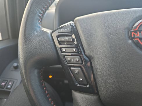 Used 2023 Nissan Frontier PRO-4X w/ Pro-4X Premium Package image 22