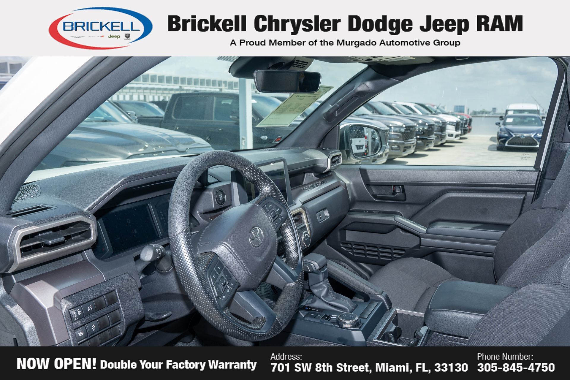 Used 2025 Toyota Tacoma SR5 AWD/4WD image 14