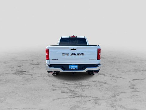 New 2026 RAM 1500 Laramie AWD/4WD image 7
