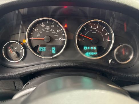 Used 2016 Jeep Wrangler Unlimited Sport image 19