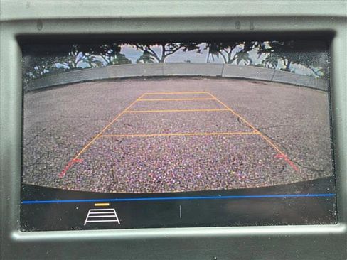 Used 2020 Chevrolet Equinox LS FWD image 11