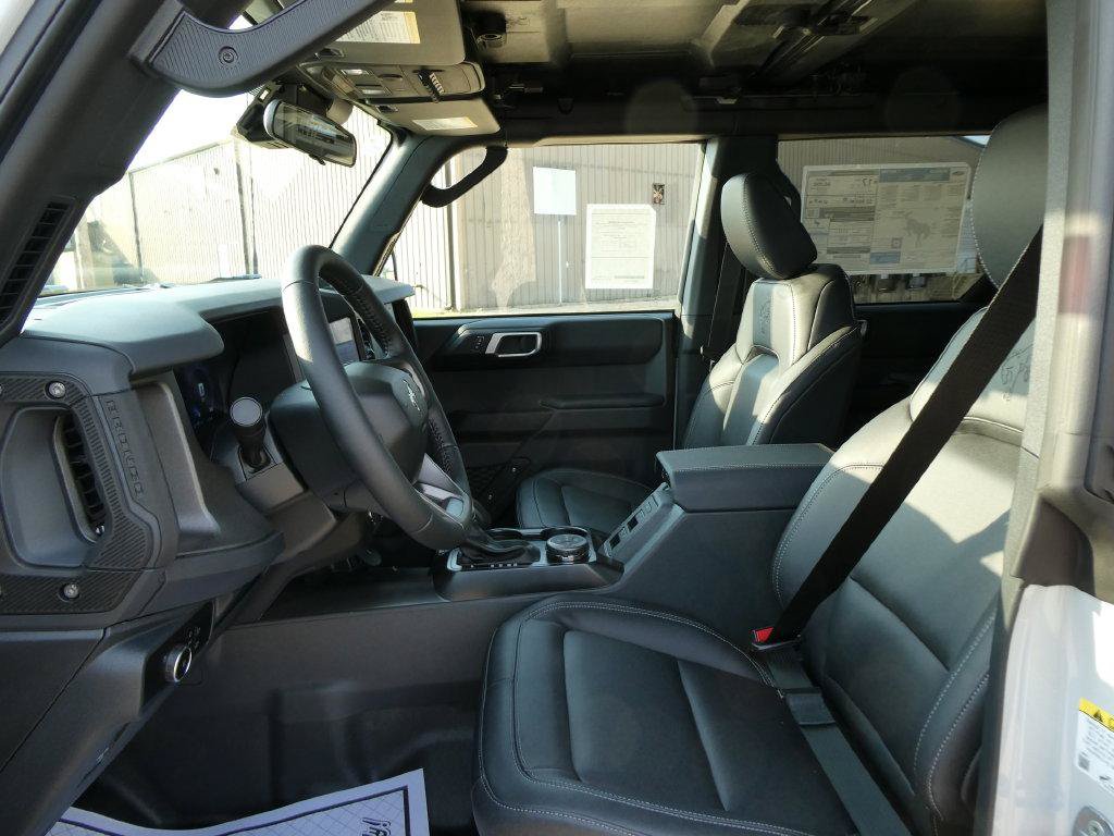 New 2026 Ford Bronco Badlands AWD/4WD image 17