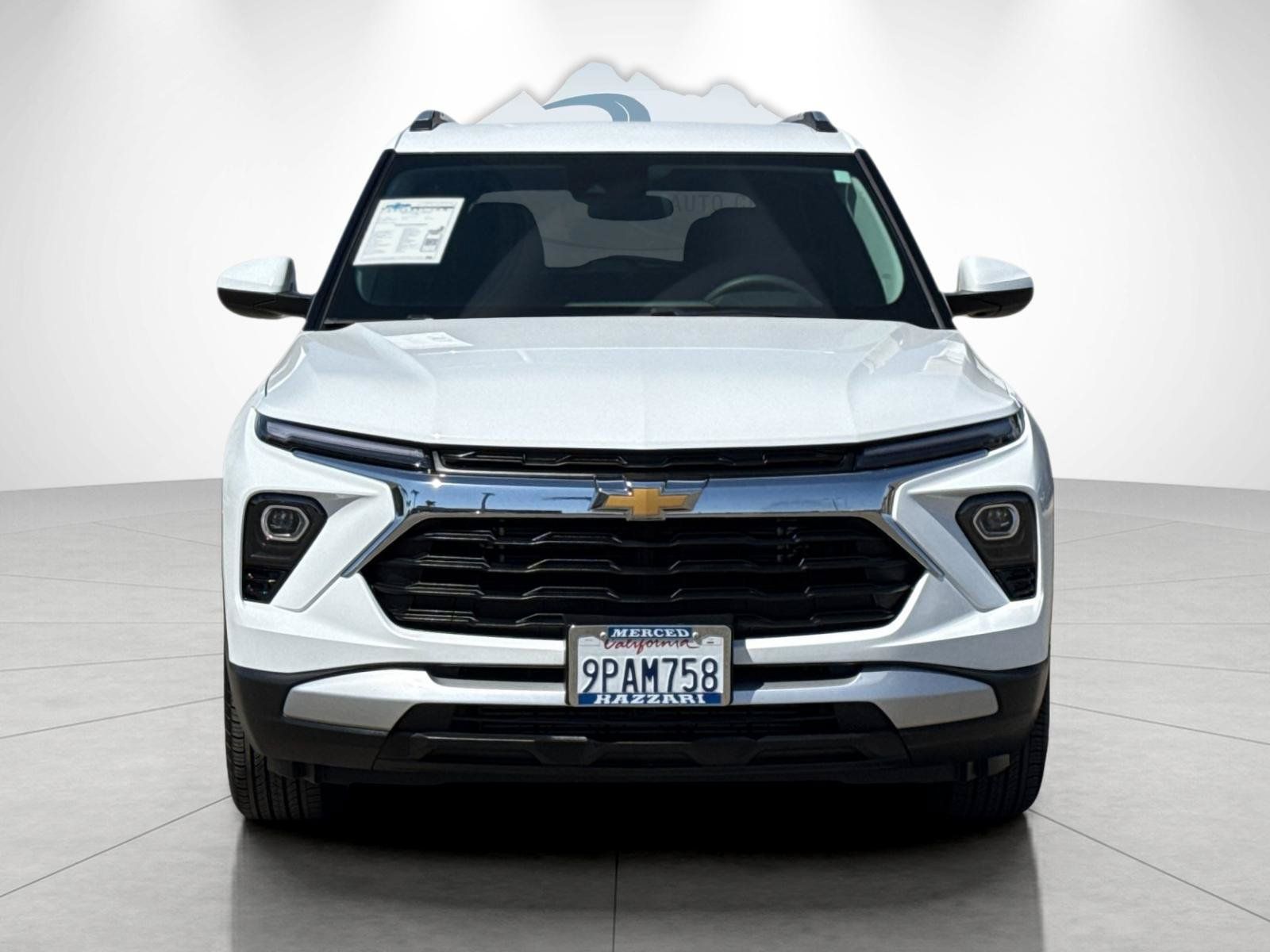 Used 2024 Chevrolet TrailBlazer LT w/ Driver Confidence Package FWD image 8