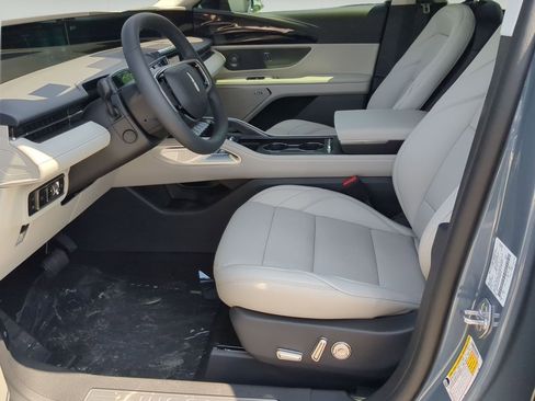 New 2026 Lincoln Nautilus Premier w/ Equipment Group 102A AWD/4WD image 10