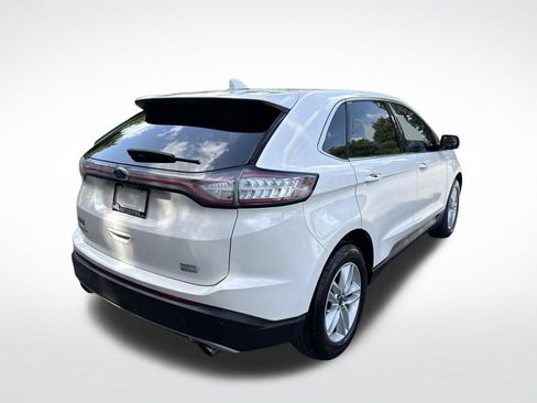Used 2018 Ford Edge SEL w/ Equipment Group 201A FWD image 4
