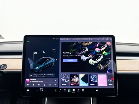 Used 2019 Tesla Model 3 Mid Range RWD image 26