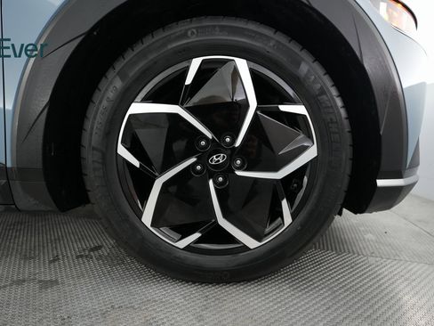 Used 2024 Hyundai Ioniq 5 SEL image 19