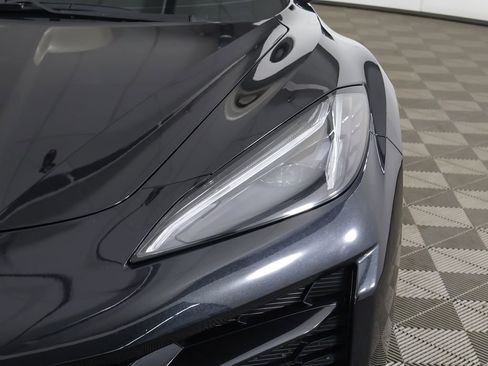 Used 2024 Chevrolet Corvette Z06 w/ Stealth Interior Trim Package RWD image 17