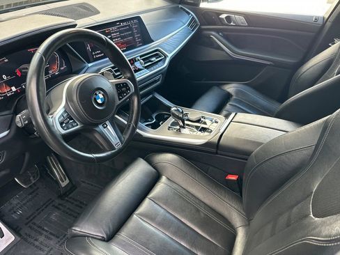 Used 2020 BMW X7 xDrive40i w/ M Sport Package AWD/4WD image 9