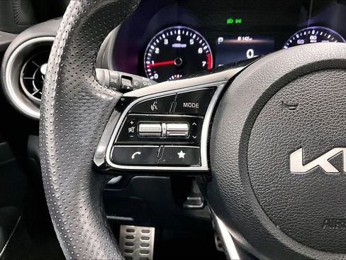 Used 2024 Kia Forte GT-Line image 23