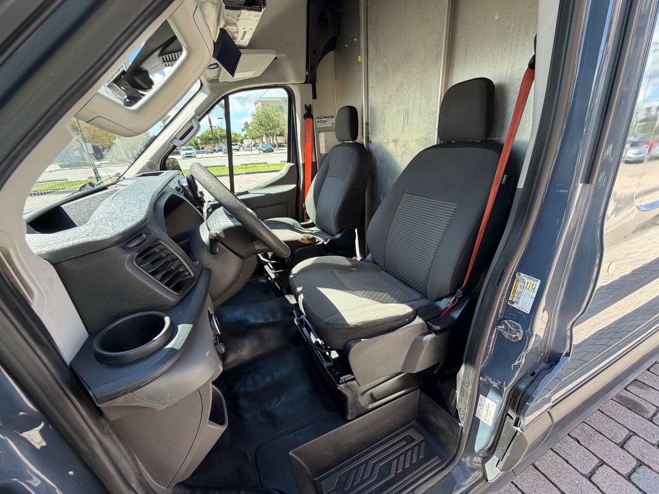 Used 2020 Ford Transit 250 148 High Roof Extended RWD image 40