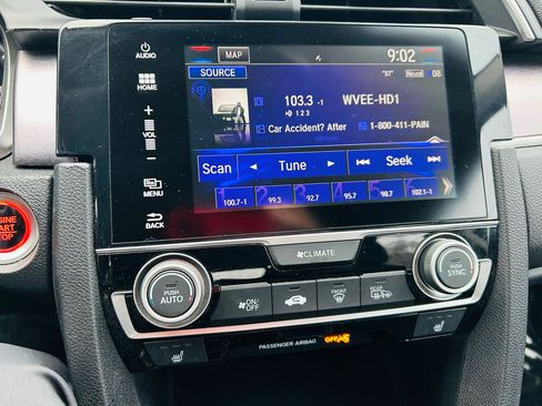 Used 2017 Honda Civic Touring image 23