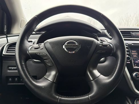 Used 2019 Nissan Murano SL image 23