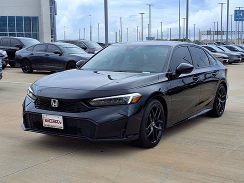 Used 2026 Honda Civic Sport image 4