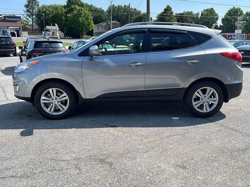 Used 2013 Hyundai Tucson GLS AWD/4WD image 2
