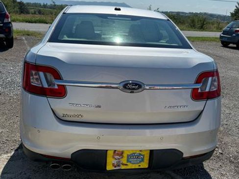 Used 2012 Ford Taurus Limited FWD image 7