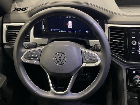 Used 2021 Volkswagen Atlas Cross Sport SEL AWD/4WD image 19
