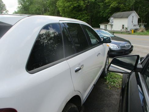 Used 2011 Ford Edge SEL w/ 201A Rapid Spec Order Code FWD image 6