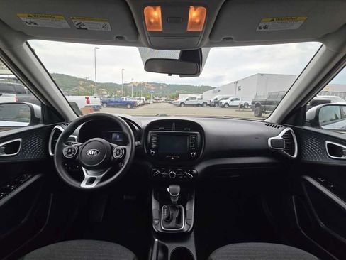 Used 2021 Kia Soul S FWD image 15