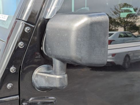 Used 2016 Jeep Wrangler Unlimited Sport image 24