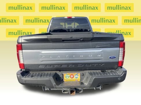 Certified 2019 Ford F350 Platinum w/ Platinum Ultimate Package image 32