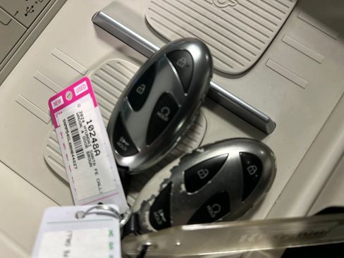 Used 2024 Hyundai Santa Fe Calligraphy image 20