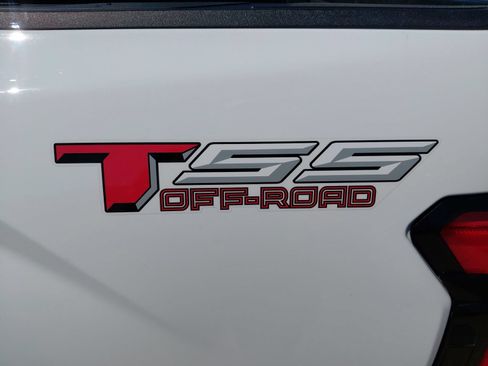 Used 2023 Toyota Tundra SR5 AWD/4WD image 17