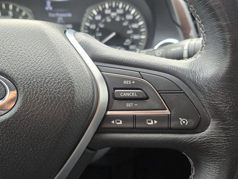 Used 2018 INFINITI Q50 Luxe w/ Sensory Package (Luxe) image 30