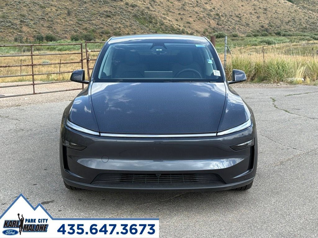 Used 2026 Tesla Model Y AWD image 8