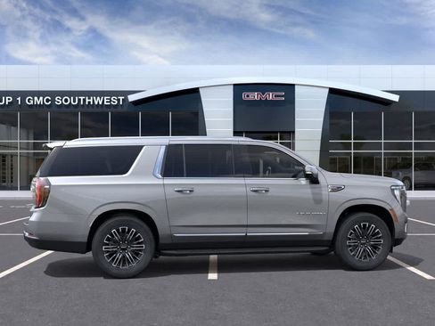 New 2026 GMC Yukon XL Elevation image 5
