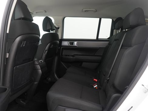 Used 2025 Hyundai Santa Fe SE image 20