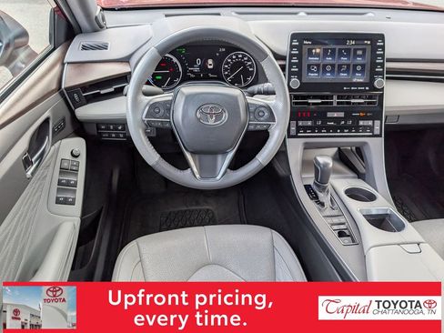 Used 2021 Toyota Avalon Limited w/ Advanced Safety Package image 8