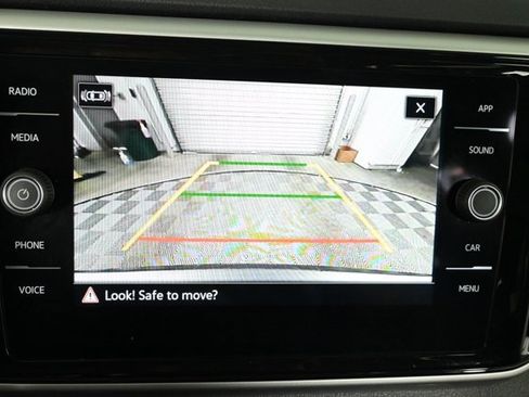 Certified 2023 Volkswagen Atlas SE w/ Panoramic Sunroof Package image 5